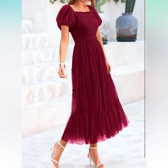 Smocked Tulle Midi Dress | 2025 Summer | Square Neck | Puffy Short Sleeve - Picture 4 of 7